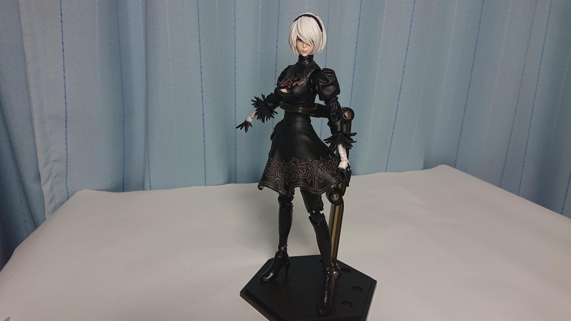 フィギュアレビュー ： PLAY ARTS改 ヨルハ 二号 B型 DX版 （2B