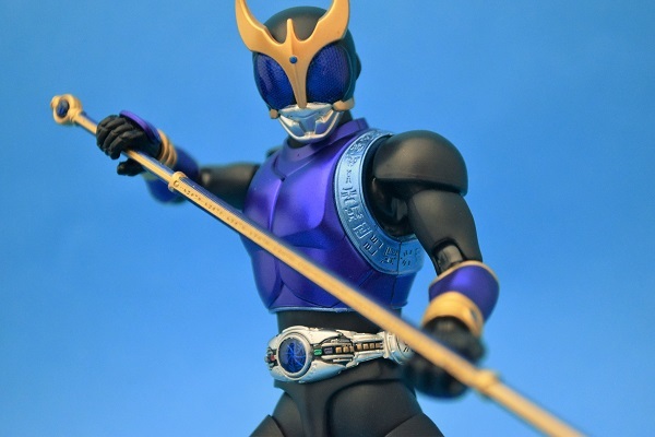 S.H.Figuarts（真骨彫製法） 仮面ライダークウガ ドラゴンフォーム