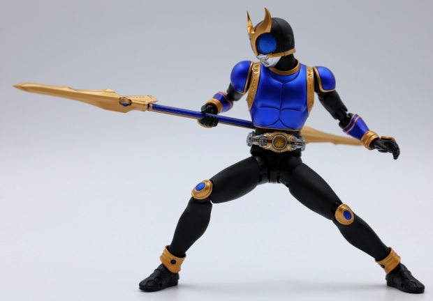 S.H.Figuarts（真骨彫製法） 仮面ライダークウガ ライジングドラゴン