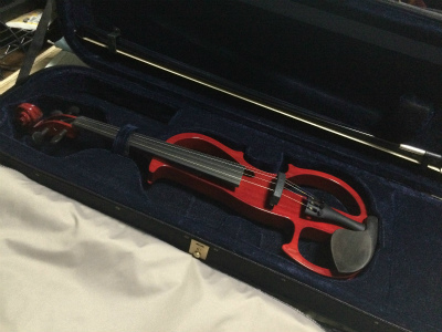 エレキ ヴァイオリン Valente EVN-37 - ユダの In my view