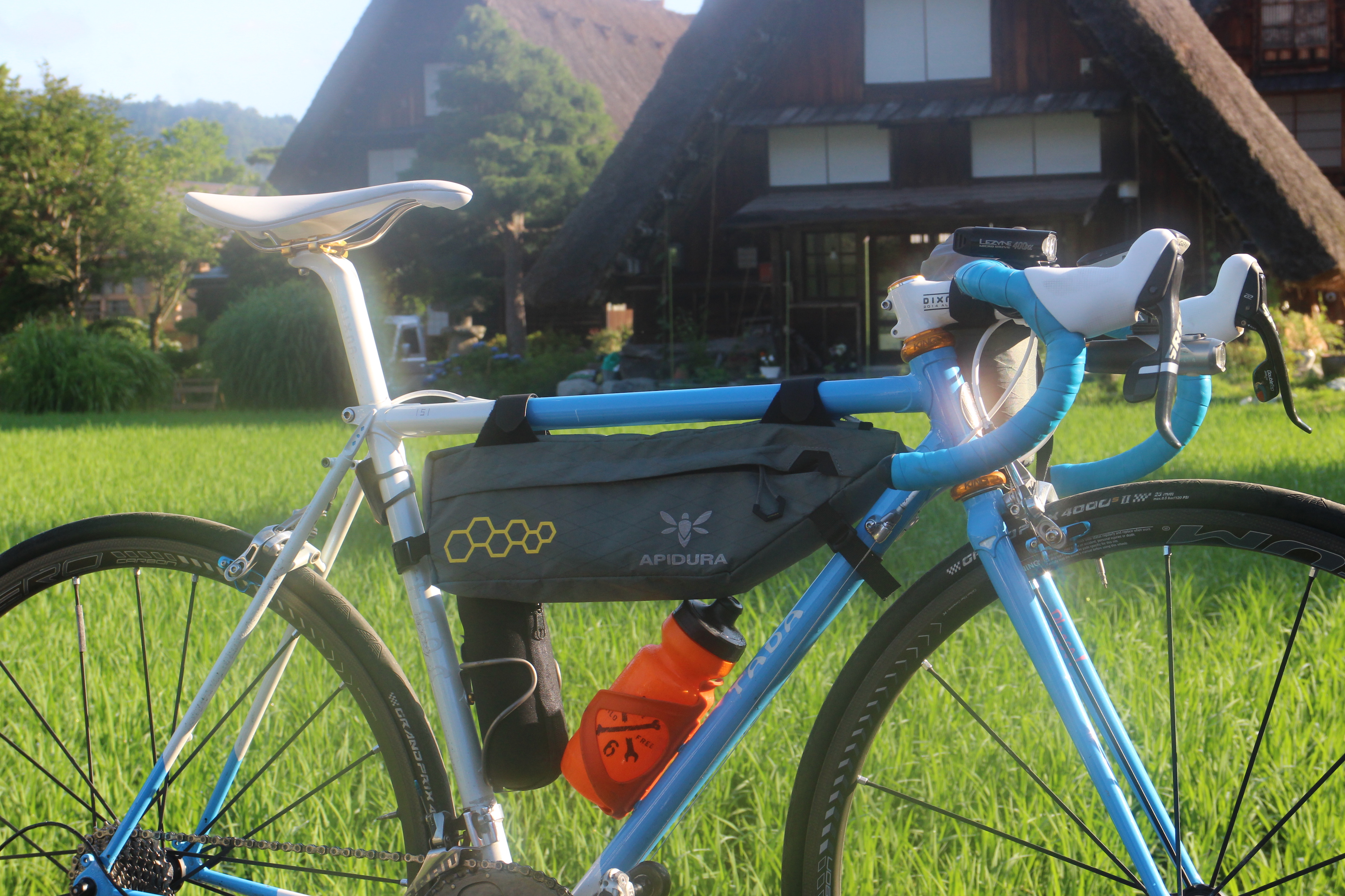 バッグ】アピデュラ(APIDURA) フードポーチ 【バイクパッキング