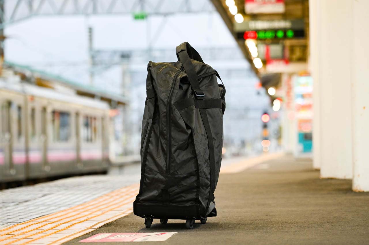 ブロンプトン用キャスター付き輪行袋！ころが〜るで、極楽輪行