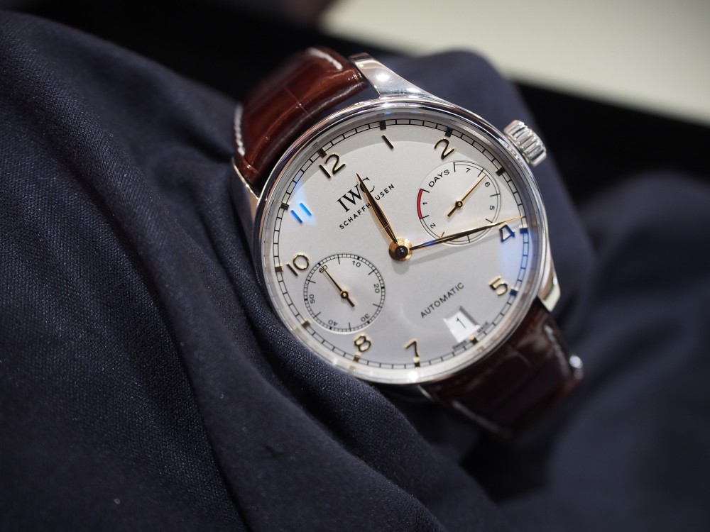 純正ベルト超え！？！？夏でも装着できる革ベルト！！IWC ポルトギーゼ