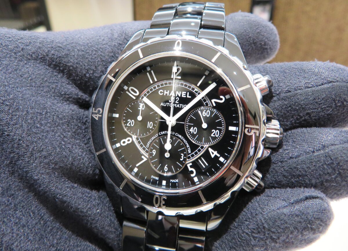 シャネル】セラミックってほんとに傷が付きにくいの？5年以上愛用して