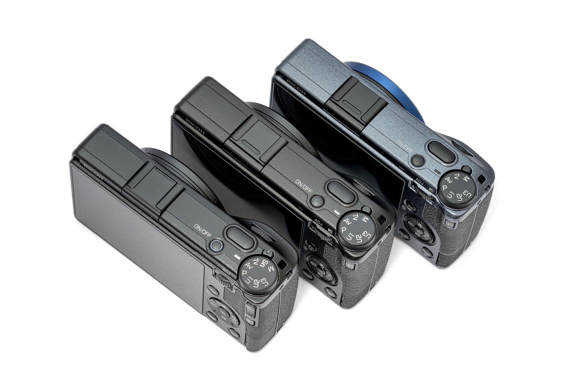 6年半ぶりにモデルチェンジした RICOH GR IV を発売日に入手した – 酔