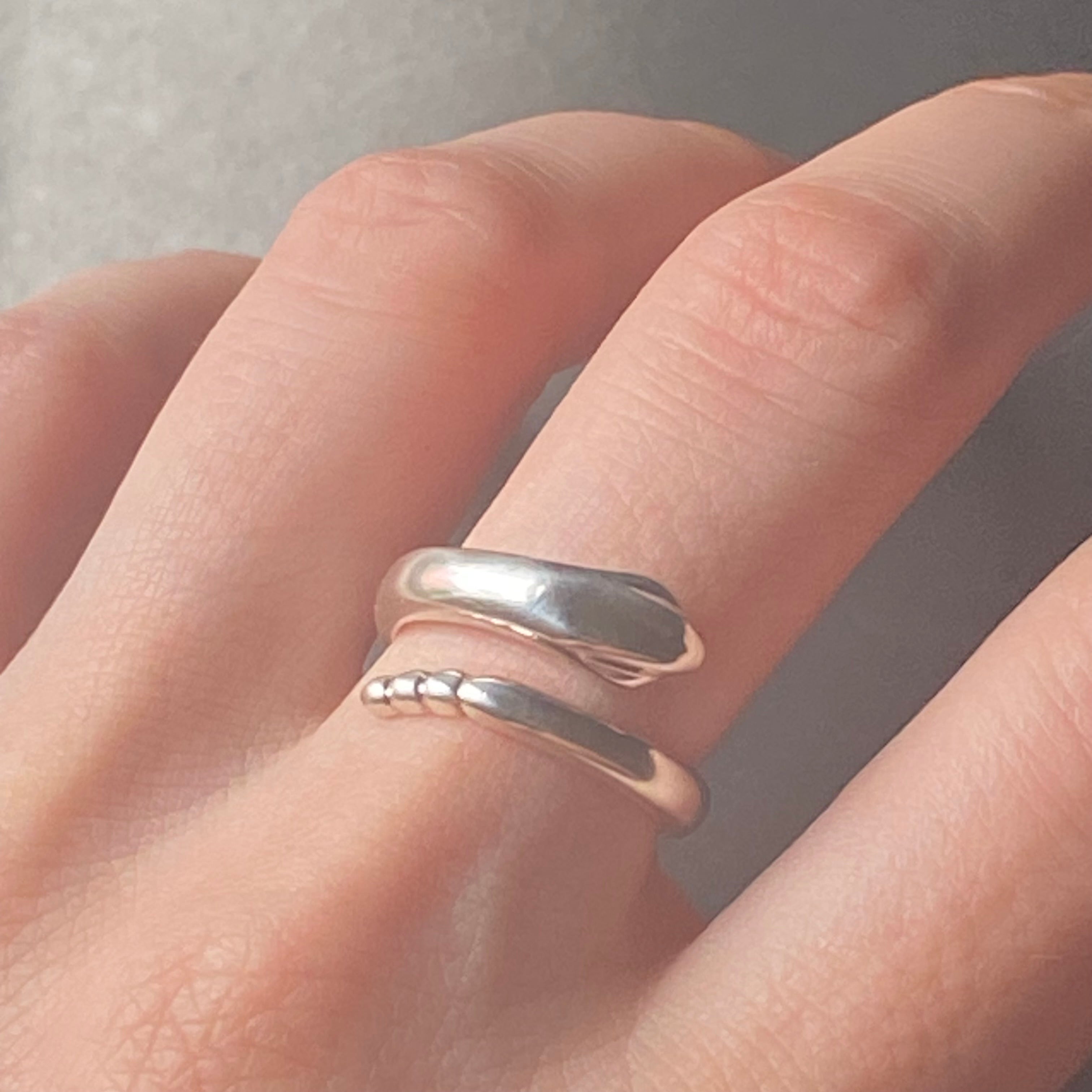 Estate Tiffany Elsa Peretti Snake Ring - Size 5.75 - Toronto