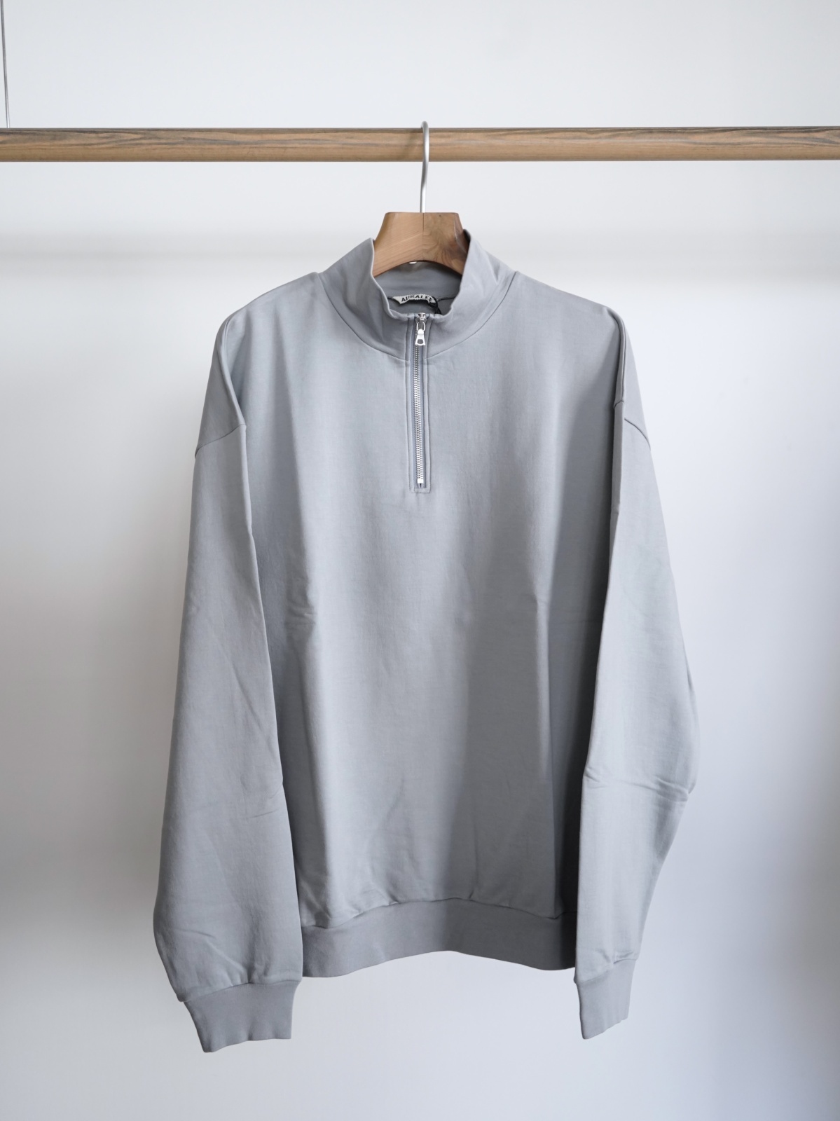 AURALEE」 ELASTIC HIGH GAUGE SWEAT HALF ZIP P/O