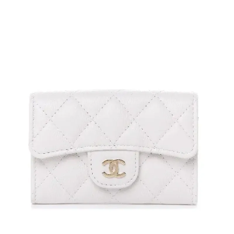 シャネル マトラッセ キャビアスキン ココマーク ミニウォレット