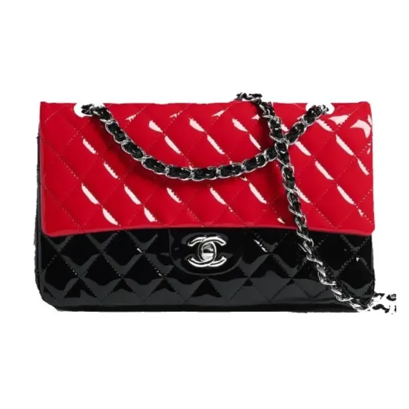 シャネル マトラッセ パテント バイカラー チェーンショルダー