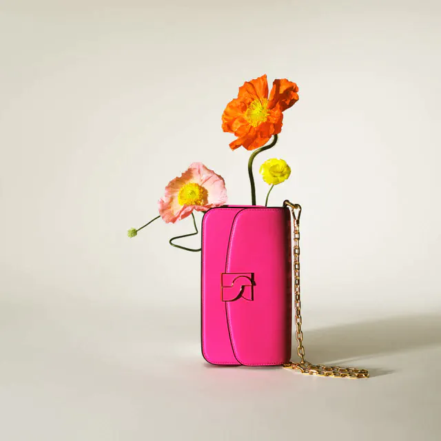 ケイト・スペード ニューヨークは、太陽の季節をセレブレートする