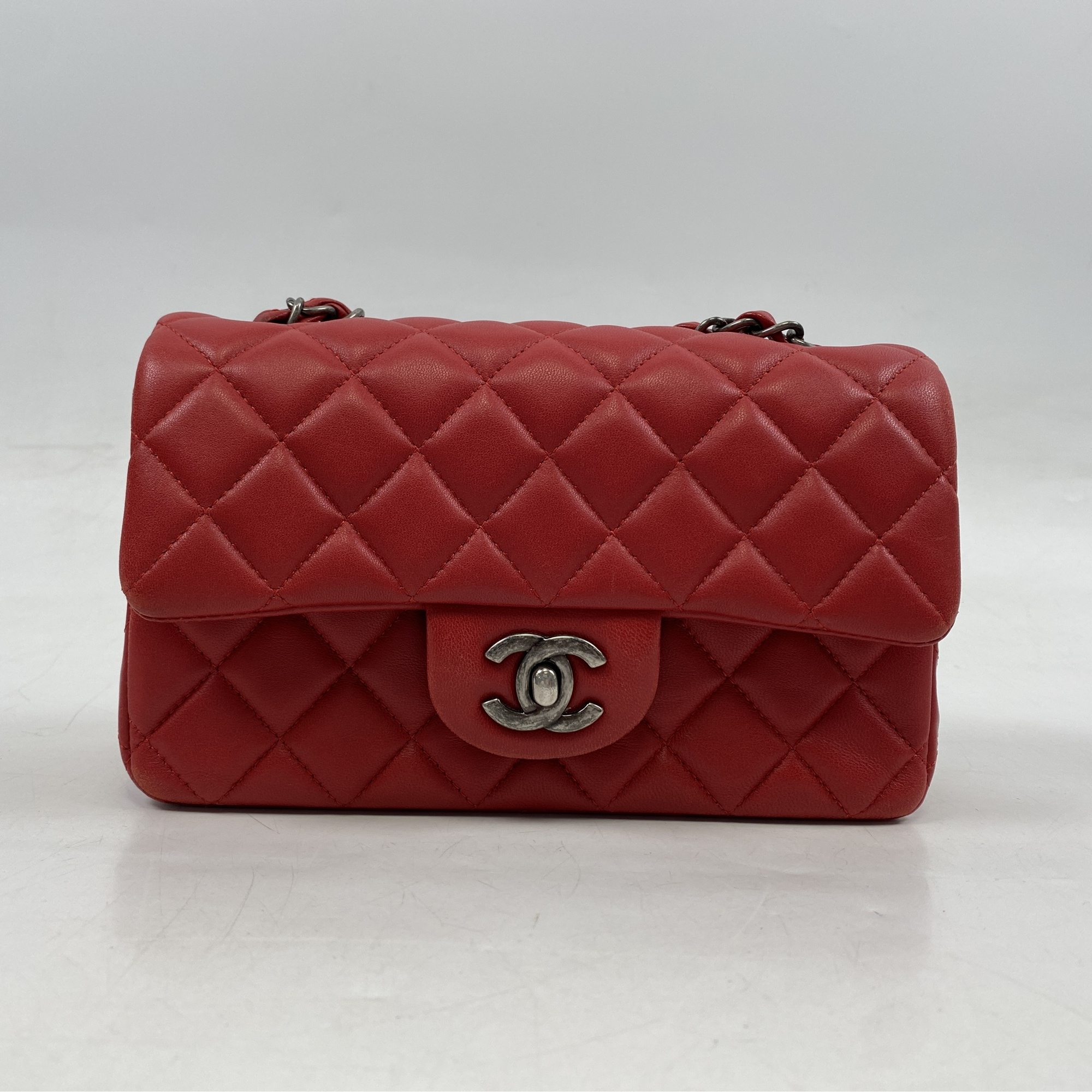 シャネル ミニマトラッセ20 シングルフラップ シングルチェーン