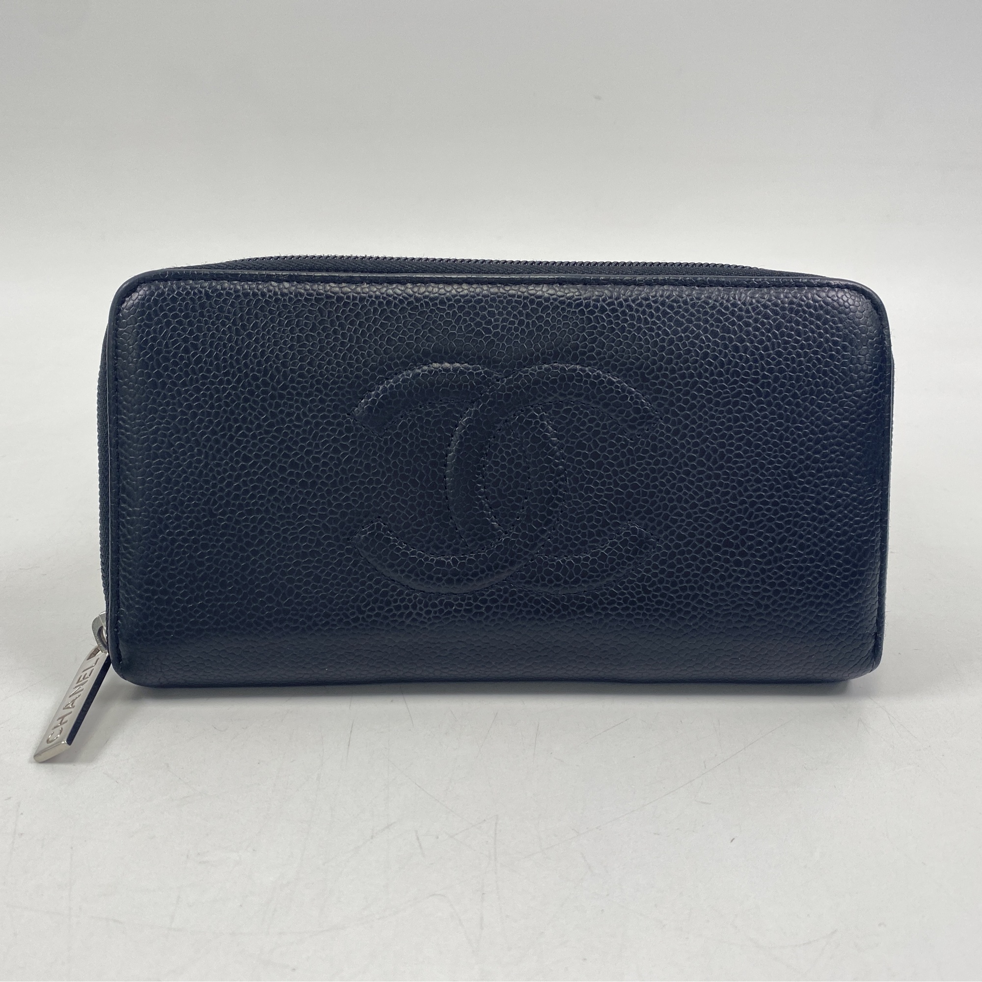 シャネル ココマーク ラウンドファスナー長財布 黒 キャビアスキン SV