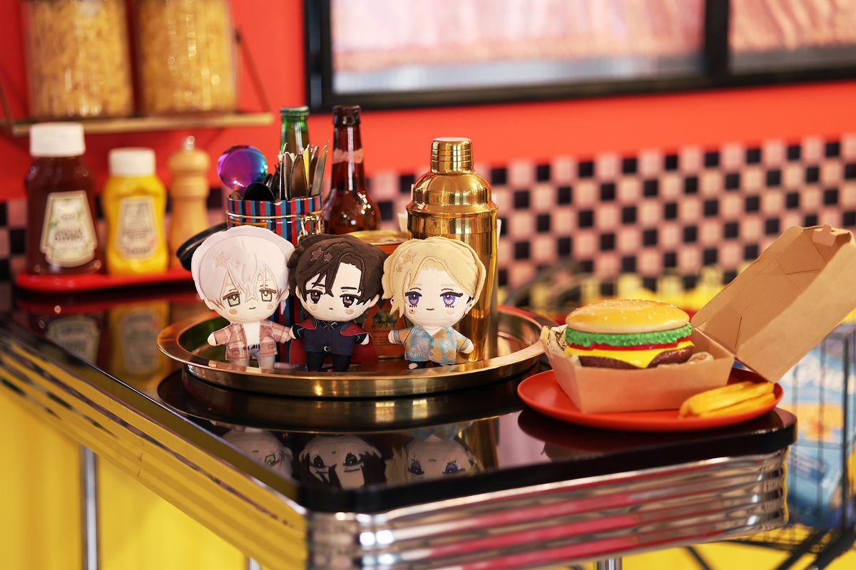 ブレイクマイケース SPINNIES 公式サイト