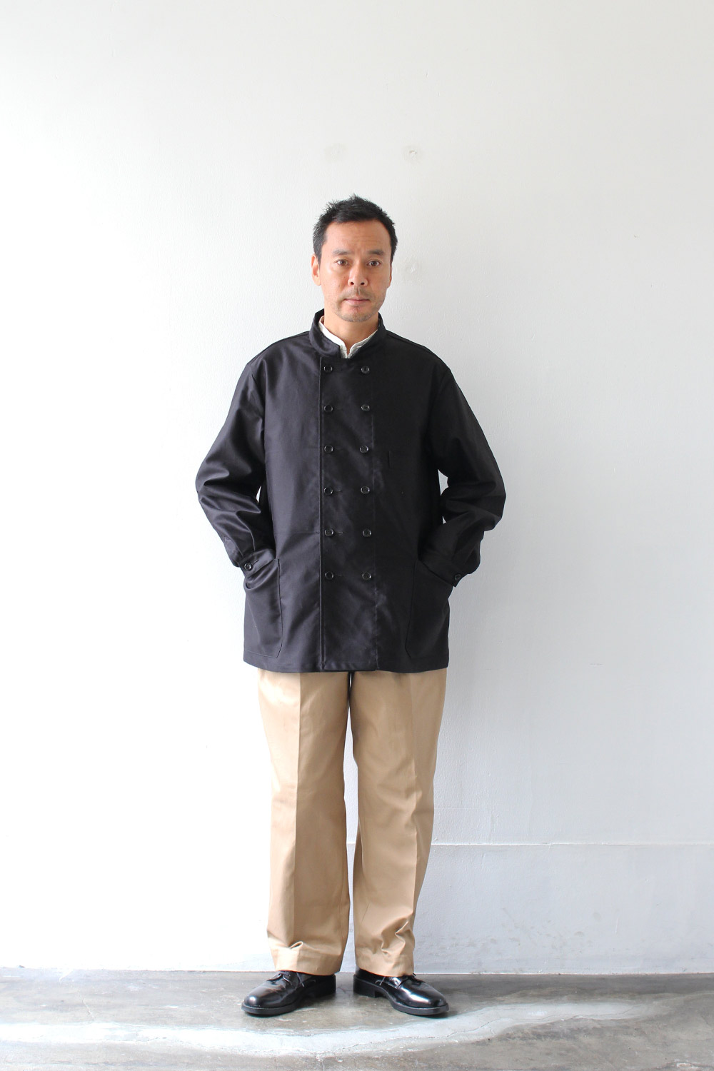 Bricklayer - BLACK MOLESKIN