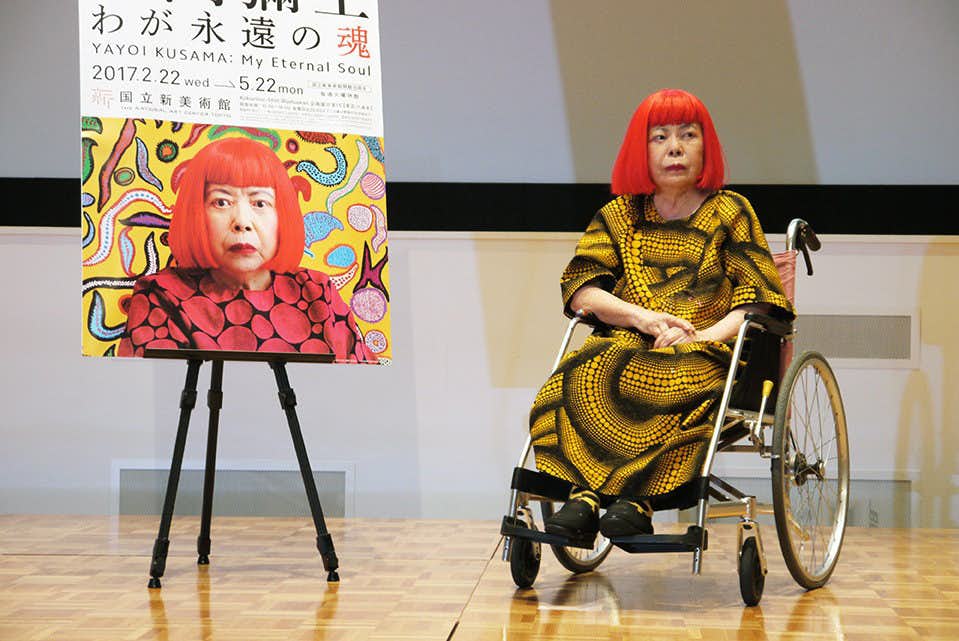 世界初公開作品も！ 草間彌生、過去最大級の個展が来年開催｜美術手帖