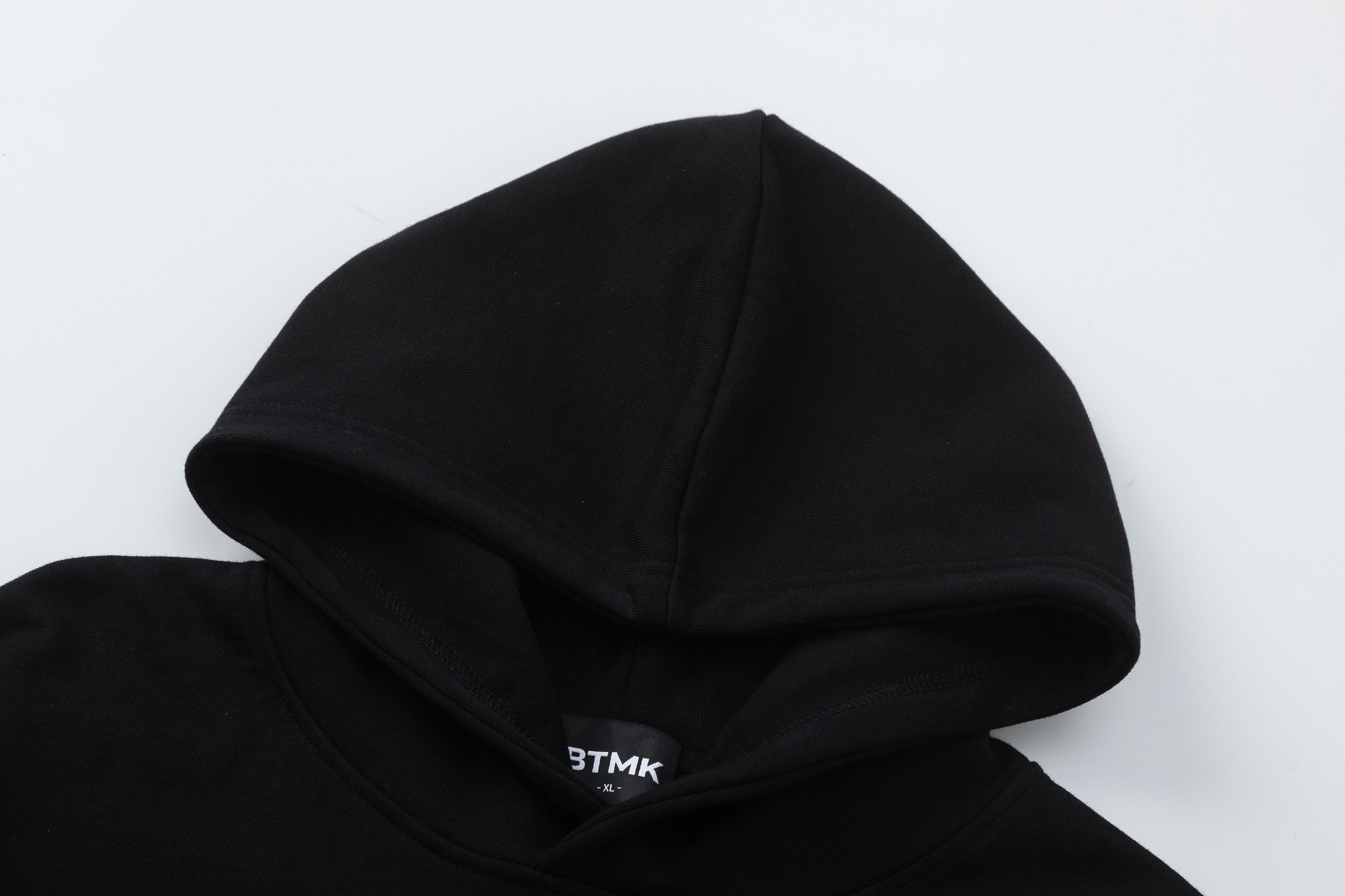 BTMK SHORT PULLOVER HOODIE BKP03