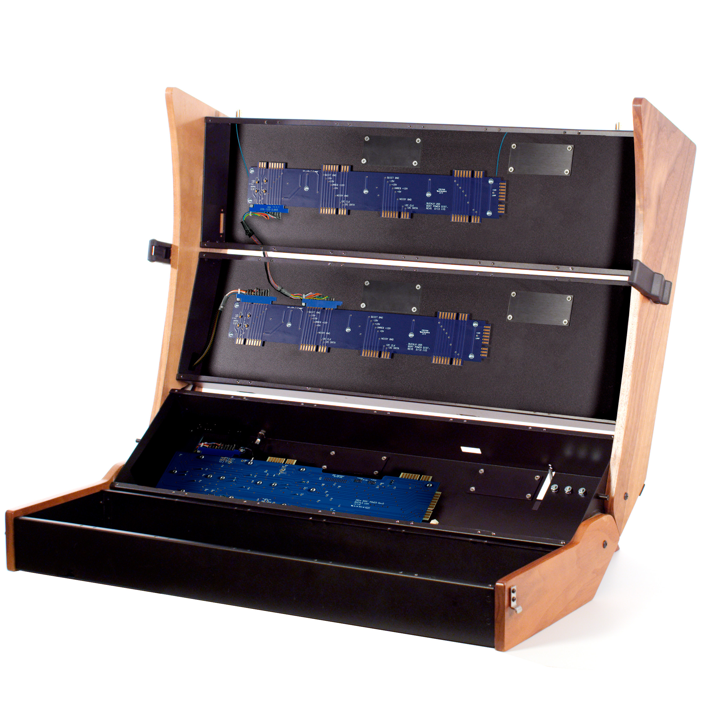 201e-24 Powered Cabinet | Buchla