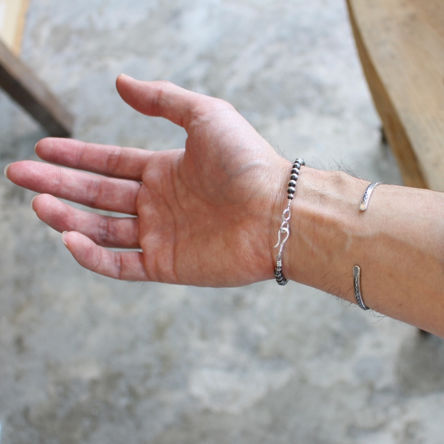 Ericka Nicolas Begay ナバホパールブレスレット Navajo Pearl