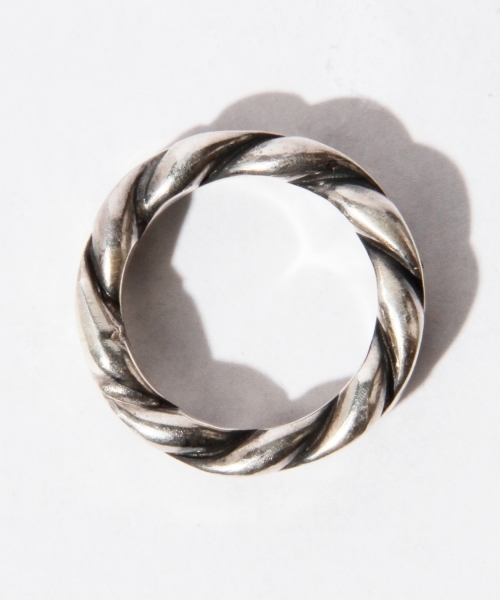 BEAMS PLUS（ビームスプラス）の「SUNSHINE REEVES / ツイストリング