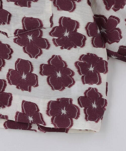 6（ロク）の「＜6(ROKU)＞フラワー ジャカード ショートスリーブシャツ