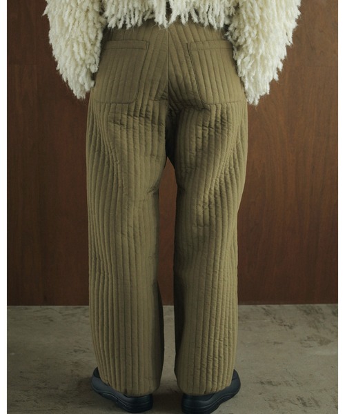 anuke（アンヌーク）の「Quilting Line Pants（スウェットパンツ