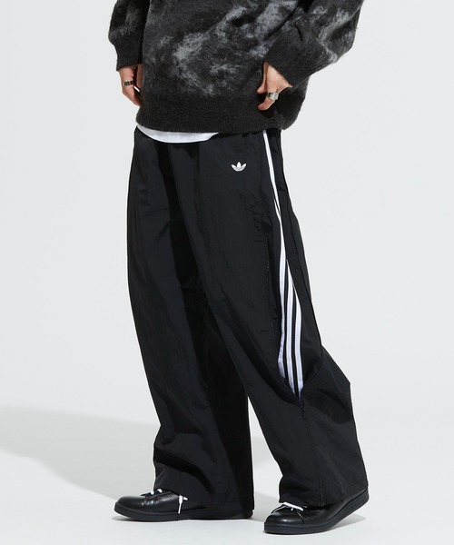 adidas（アディダス）の「Adilenium シーズン 3 オーバーサイズ SST