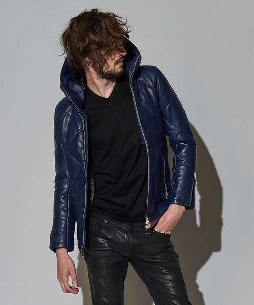 NO ID.（ノーアイディ）の「レザーキルティングフーデッドBLZ（ダウン