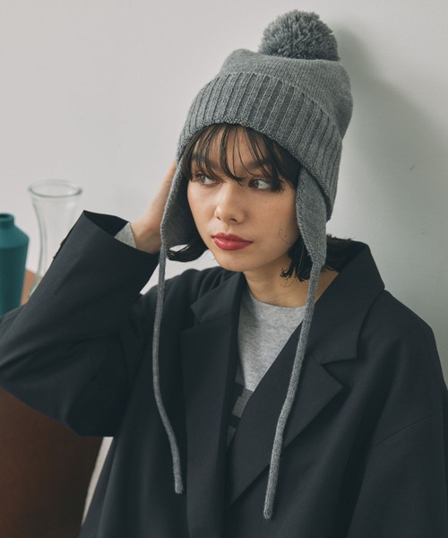 耳当て付き ポンポン ニット帽（ニットキャップ/ビーニー）｜MONO-MART