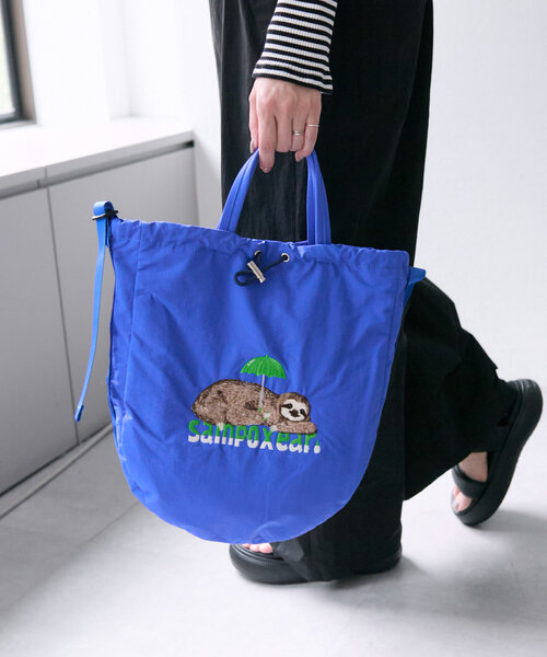 ear PAPILLONNER（イアパピヨネ）の「sampo×earコラボ刺しゅう2WAY