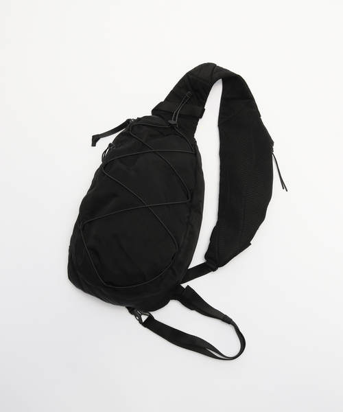 C.P. Company / シーピーカンパニー】NYLON B CROSSBODY RUCKSACK