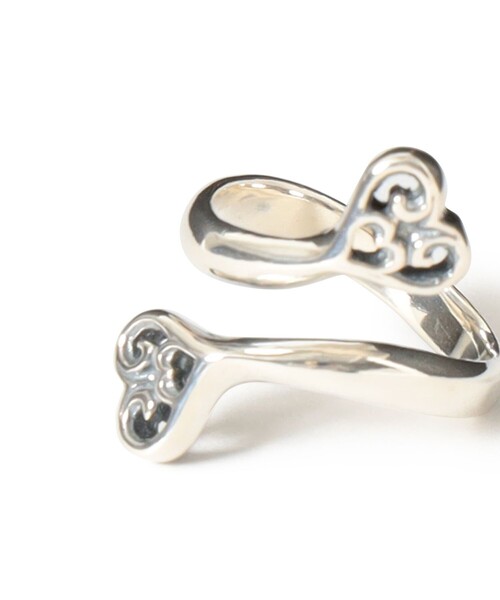 EXCLUSIVE】Double Tribal Heart Free Ring（リング）｜BILL WALL