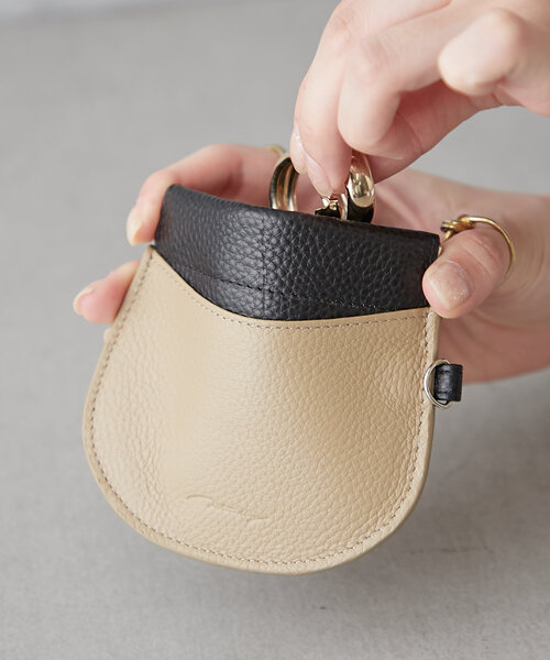 onoff// オノフ】本革マルチケース（その他小物）｜BIRTHDAY BAR