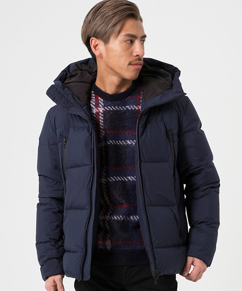 GOSTAR DE FUGA（ゴスタール ジフーガ）の「止水ZIPフェザーダウン