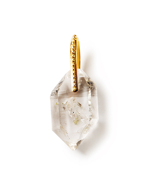 agete（アガット）の「K10バースデーストーンチャーム（クォーツ