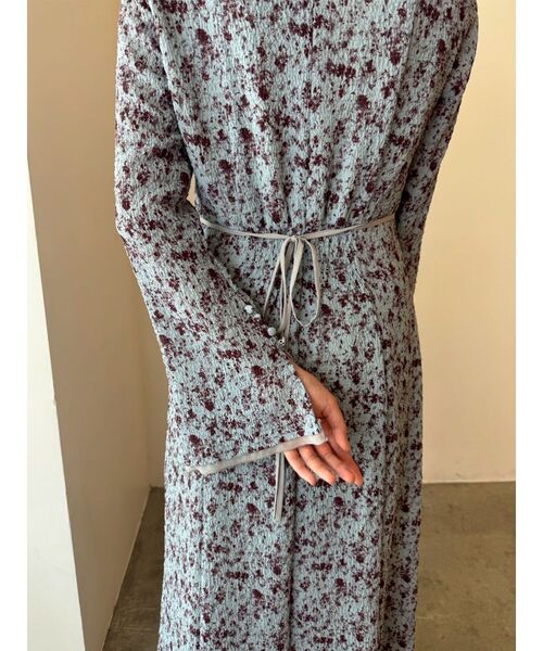 セール】ヴィンテージフラワーフレアスリーブワンピース（ワンピース