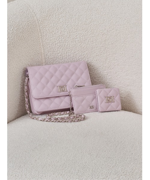 Darich（ダーリッチ）の「DDロゴキルティングトラベルセット