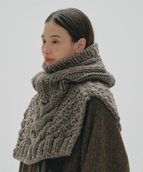 TODAYFUL（トゥデイフル）の「Hand Knit Balaclava（ネックウォーマー