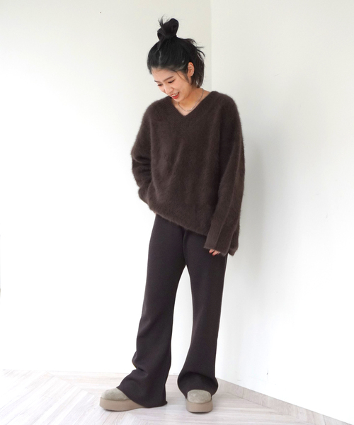 AP STUDIO（エーピーストゥディオ）の「フォックスカシミヤVネックプル