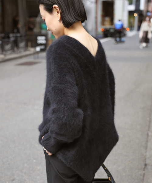 AP STUDIO（エーピーストゥディオ）の「フォックスカシミヤVネックプル