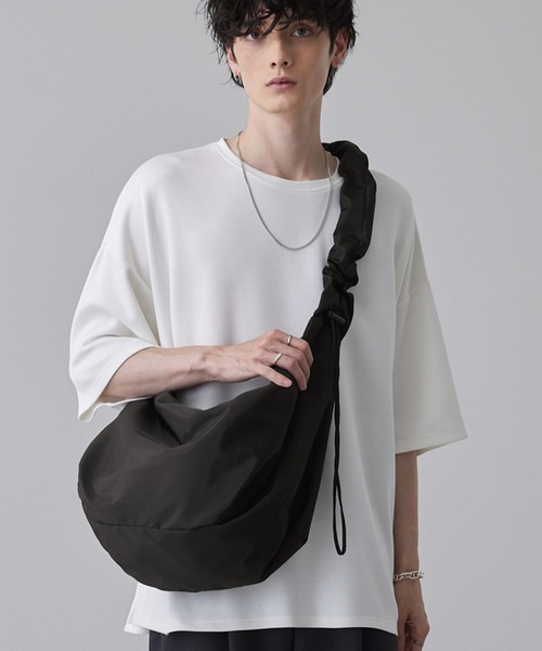 セール】ギャザーハーフムーンショルダーバック（ショルダーバッグ