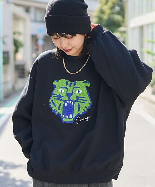 PUBLUX（パブリュクス）の「トラサガラ刺繍スウェット WEB限定展開