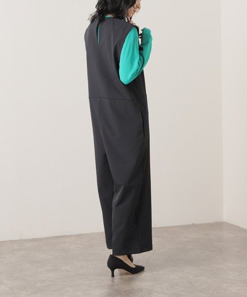 FRAMeWORK（フレームワーク）の「Vネックオールインワン（つなぎ