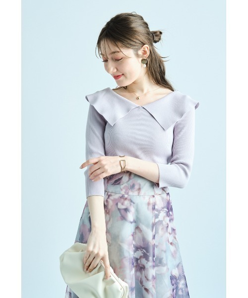 Apuweiser-riche（アプワイザーリッシェ）の「抜け衿リブニット