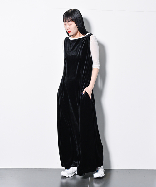CITYSHOP（シティーショップ）の「VELVET OPEN BACK DRESS：ワンピース