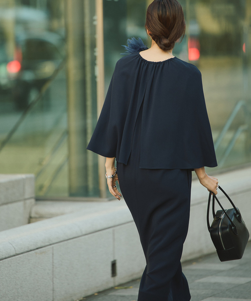 ACEPOLYバックサテンケープ風ワンピース（ワンピース）｜VERMEIL par