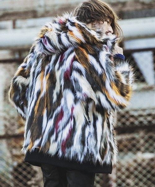 NO ID.（ノーアイディ）の「mj6792-MIXフェイクファーフーデッドBLZ