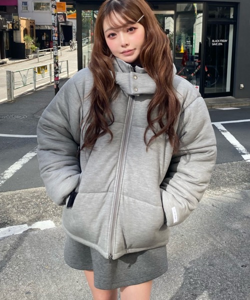 RAY CASSIN（レイカズン）の「カットロゴダウン（ダウンジャケット