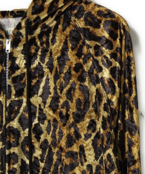 WACKO MARIA（ワコマリア）の「レオパード柄ジップアップパーカー