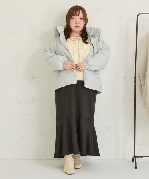 セール】【大きいサイズ】チャーム付き取り外しフードファー中綿