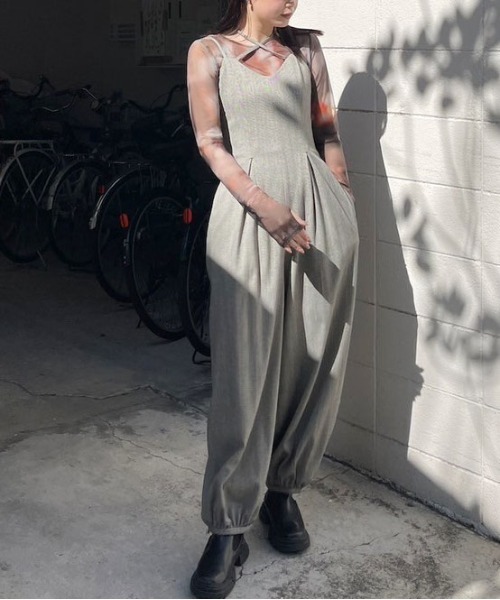 Ameri（アメリ）の「CROSS JACQUARD ROMPERS（サロペット